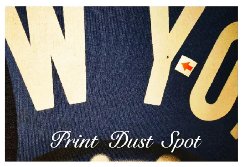 T-shirt printing machine fault of dust spot